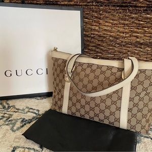 Gucci Shoulder Bag✨